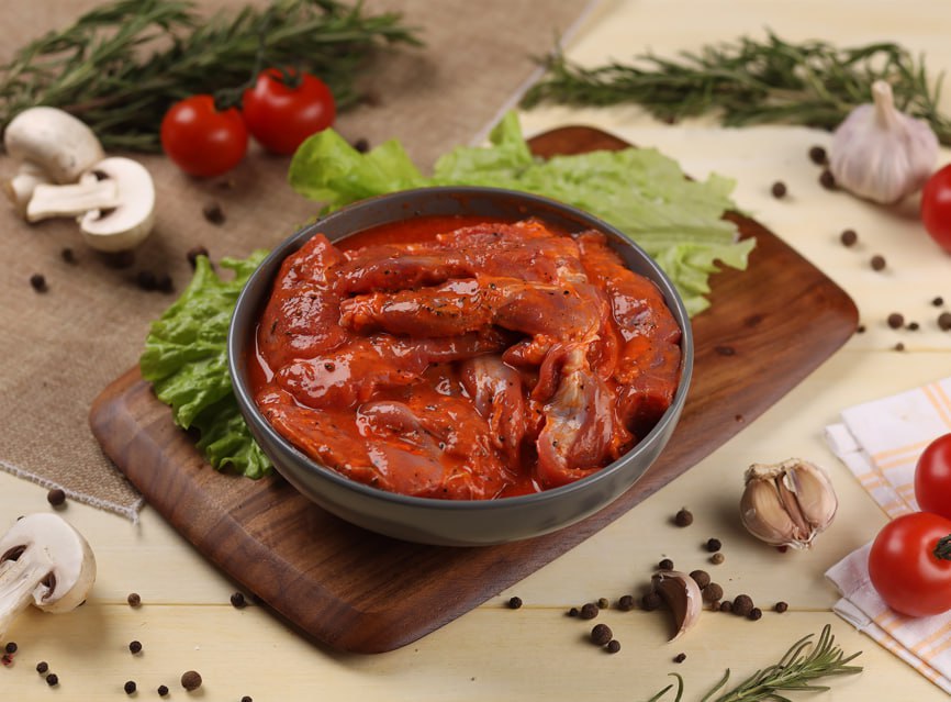 Свинина для запекания в маринаде "Пикантный"  охл