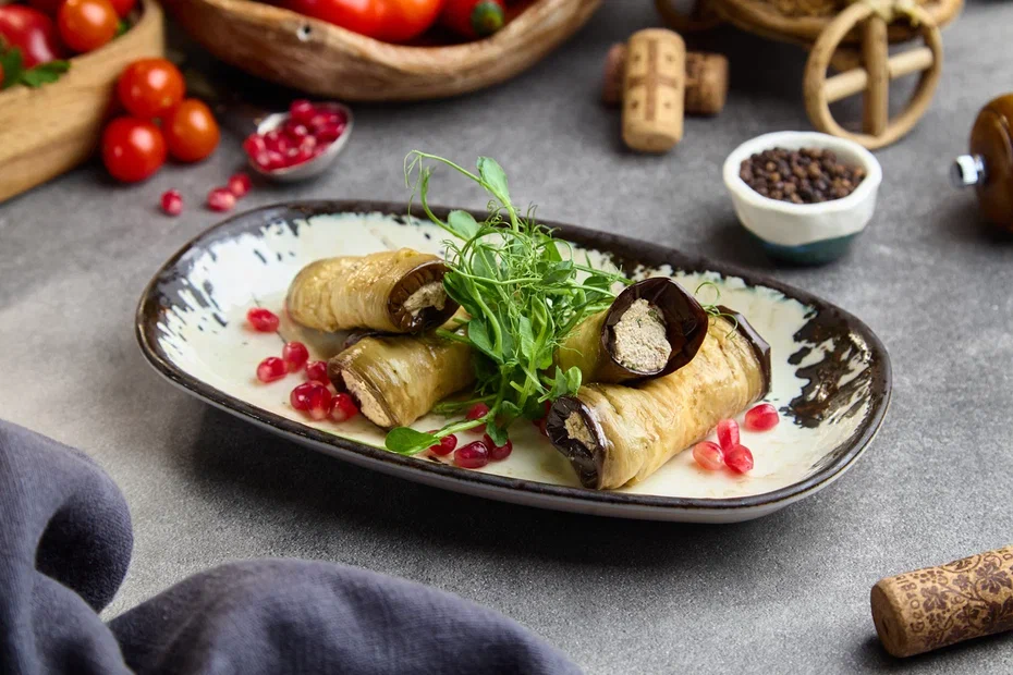 Баклажаны с орехами