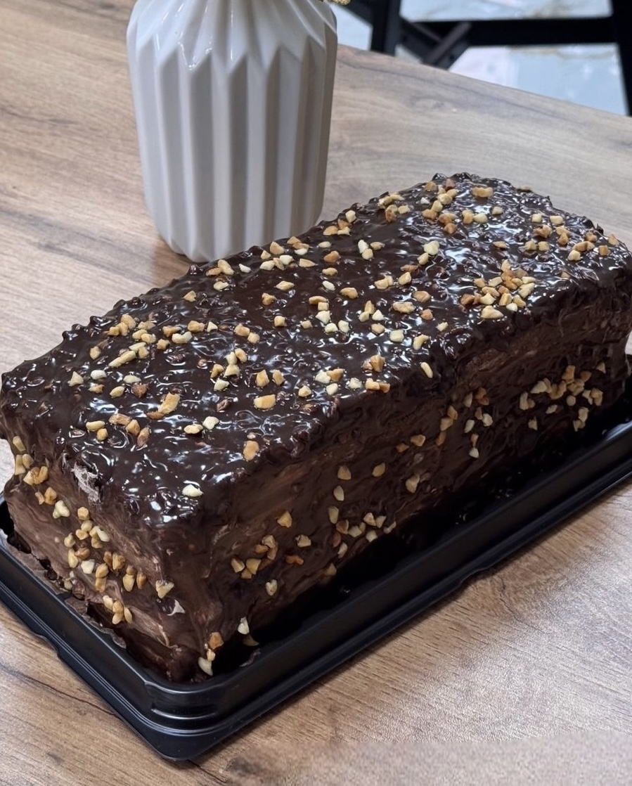 Торт «Сникерс» (прямоугольный)