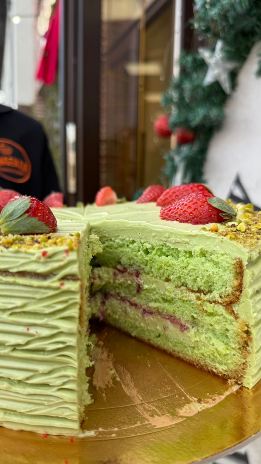 Торт «Фисташка - малина»