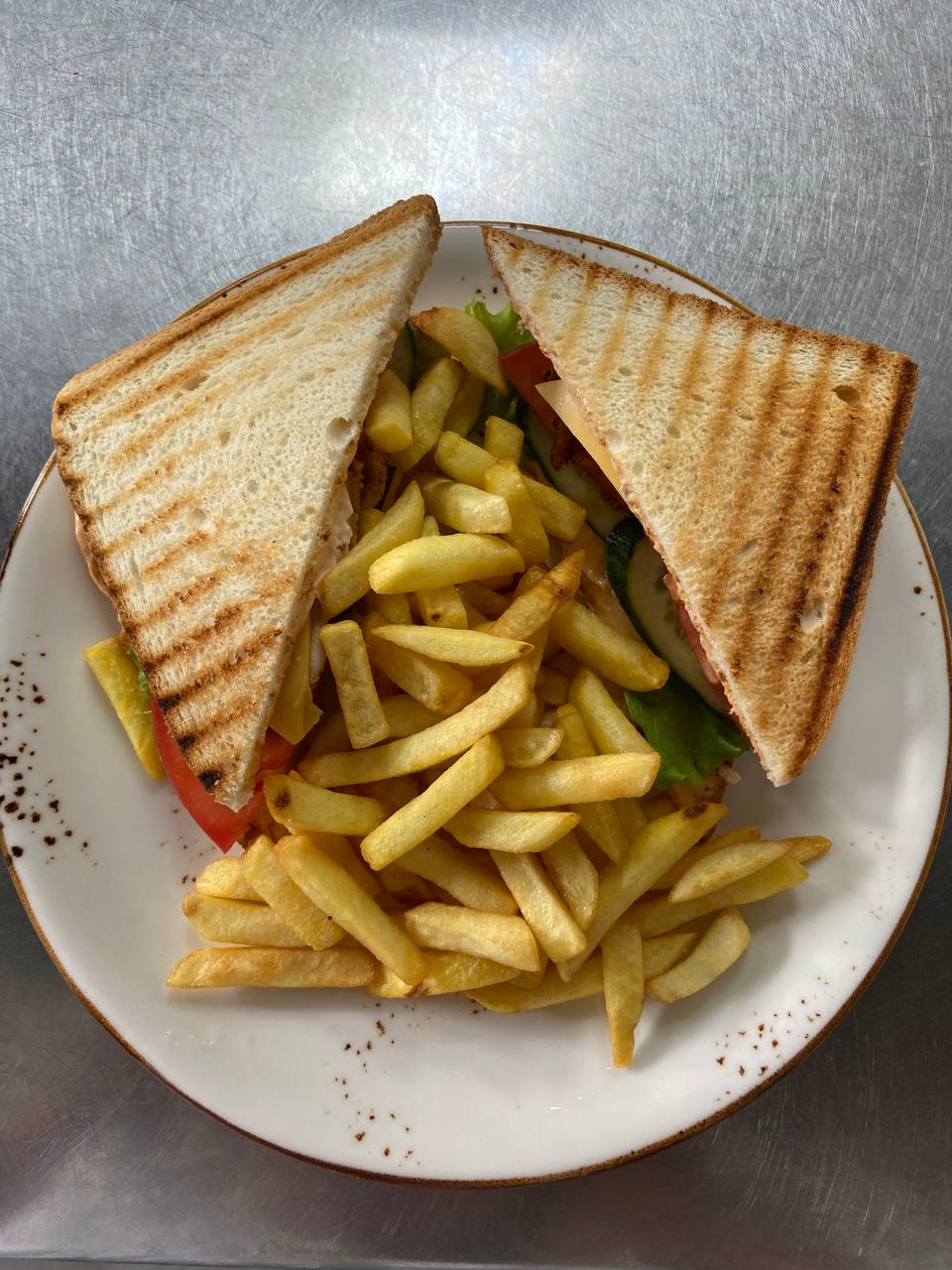 Клаб сэндвич с ветчиной