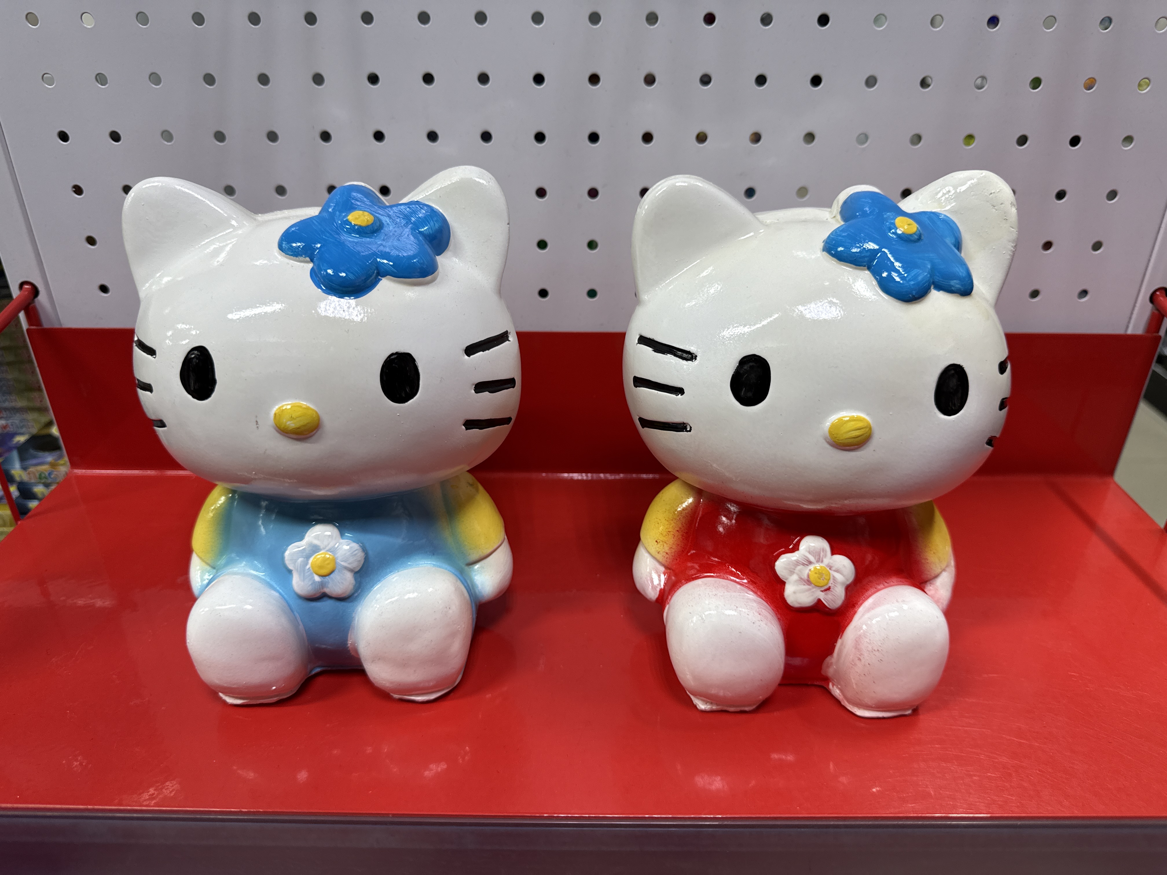 Копилка котёнок Hello Kitty