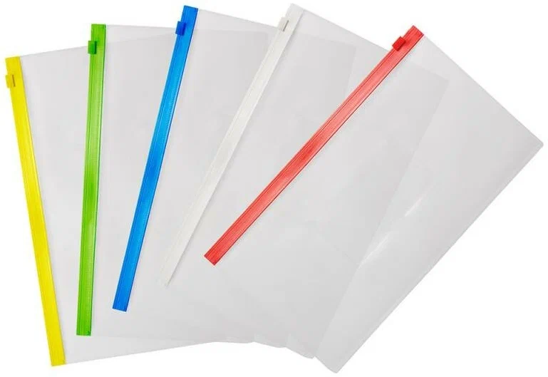 Папка канцелярская TRAVEL, 32х24,5х2.5см, пластиковая, zip-молния, с расширением, плотность 170 мкм, 4 дизайна в ассортименте