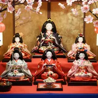 Хинамацури құттықтаулары