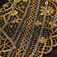 توری طلایی و زنجیر