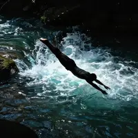 Siluetă de Scufundare