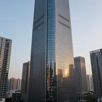 Современный небоскреб