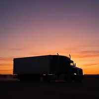 Silhouette di Camion