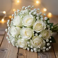 سفید گلاب کے گلدستے