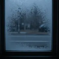 หน้าต่างน้ำแข็งกับถนน