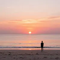 Pláž při Západu Slunce