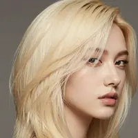 Sarışın saç modelləri