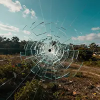 Realitate Fracturată