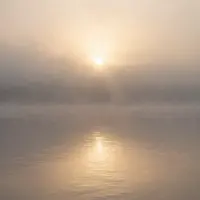 Scena d'acqua calma