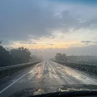 Regenfahrt-Landschaft