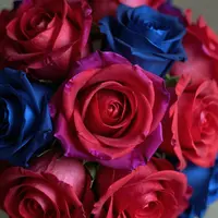 Розы из лент