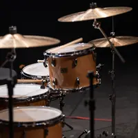 Trummor och slagverk