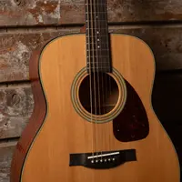Gitar Rustik