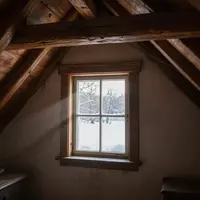 Cửa sổ gác mái