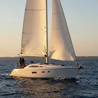 Romantyczny Rejs o Zachodzie Słońca