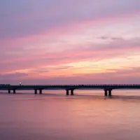 Bruggen in de Schemering