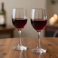 لحظات النبيذ الأحمر