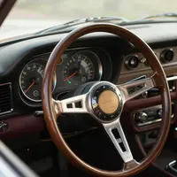 Interior ng Sasakyan