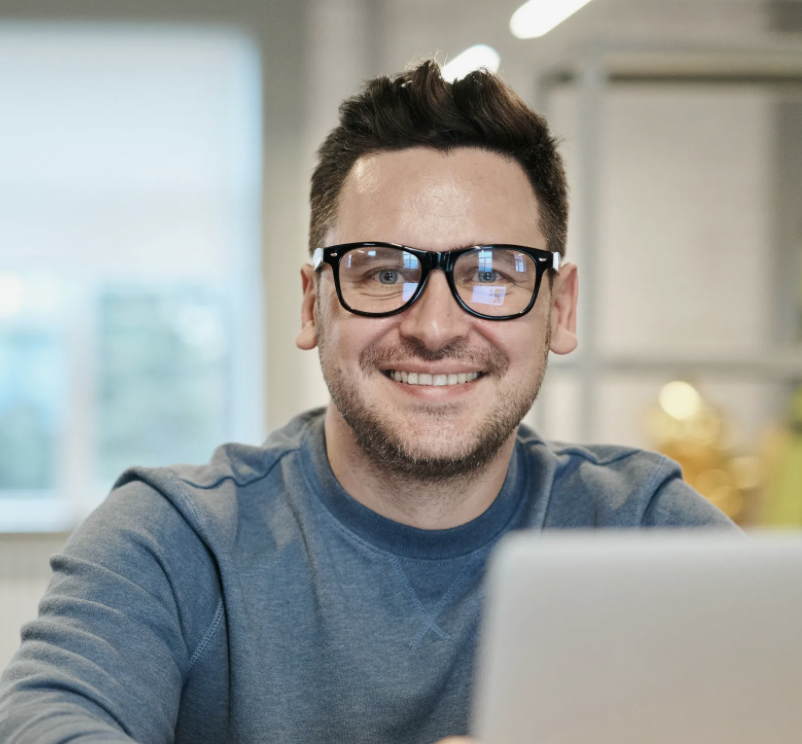 Михаил Приморский