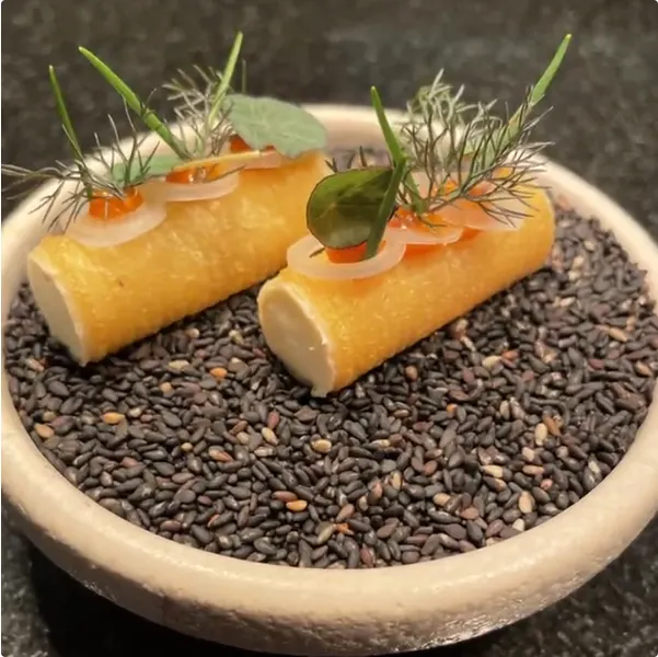Картофельные каннеллони с лобстером
