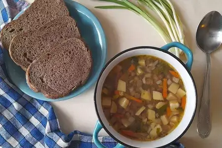 Легкий чечевичный суп для постного меню