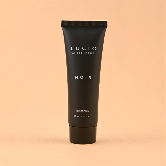 Шампунь для волос Lucio Noir 30 мл туба (200 штук в упаковке)