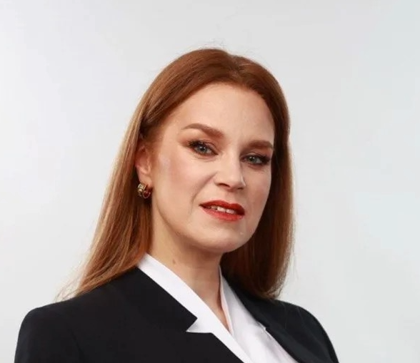 Анна Золина