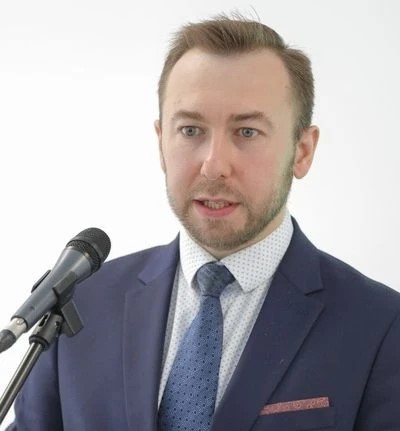 шестемиров.jpg