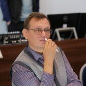 Максим Лисица