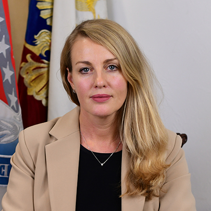 Елена Ушакова