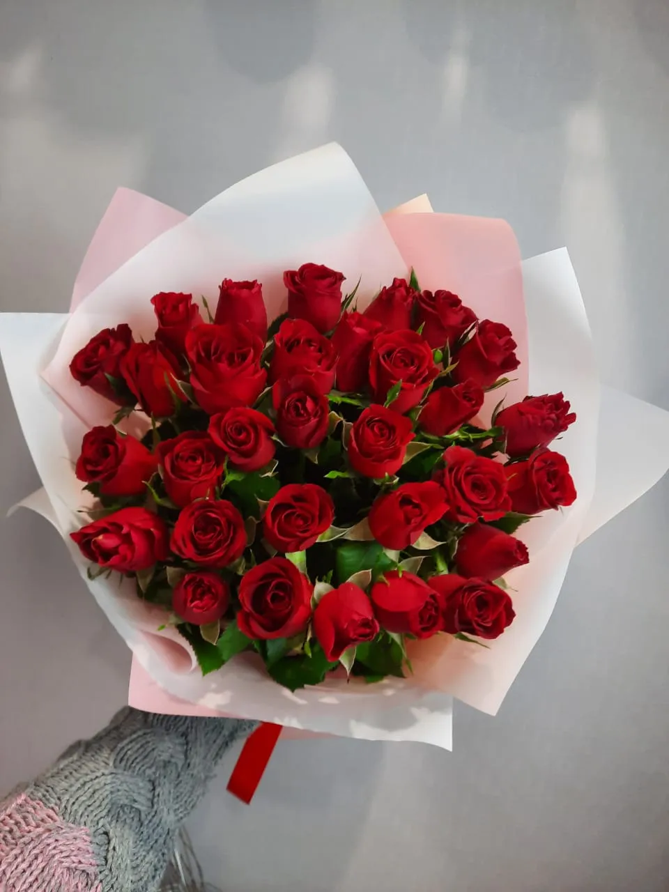 Flowers Rozas Роза кения, купить с доставкой в Сургуте по цене 4790 руб на «Цветов.ру»