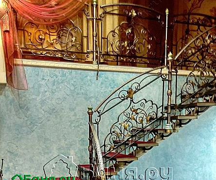 Восточный зал