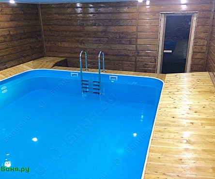 Большая баня с бассейном