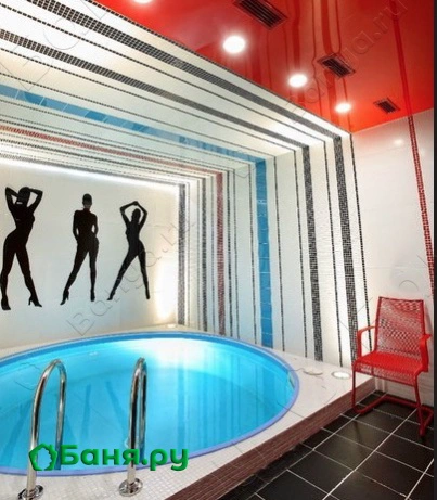 Основной зал  Краски