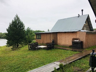 Баня у реки Манки-Парк