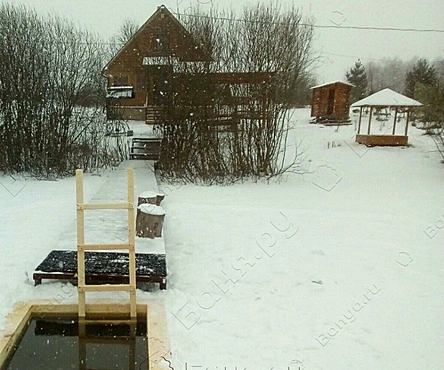 Дом с баней на берегу №5