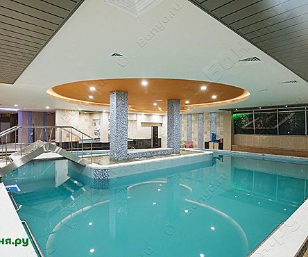 Основной зал