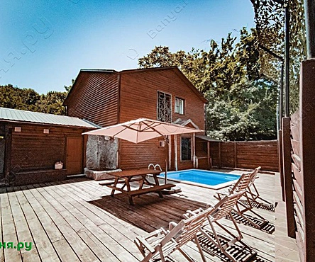 Дом-баня с бассейном