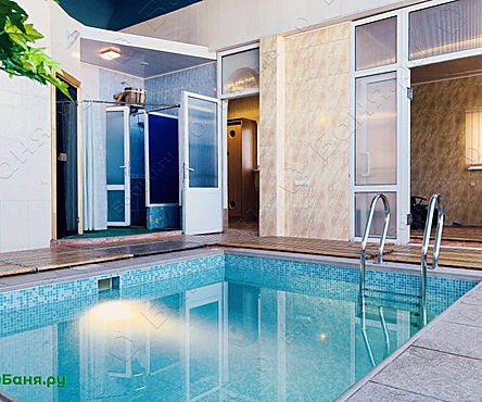 Основной зал