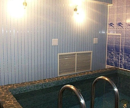 Основной зал