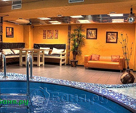 Оранжевый зал