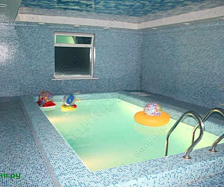 Основной зал