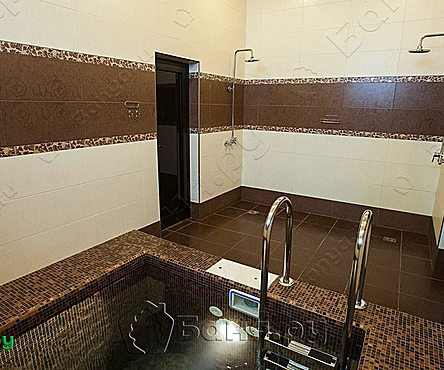 Ницца, Лора