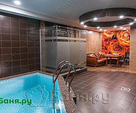 Основной зал