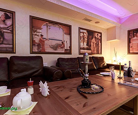 Зал на Медовом